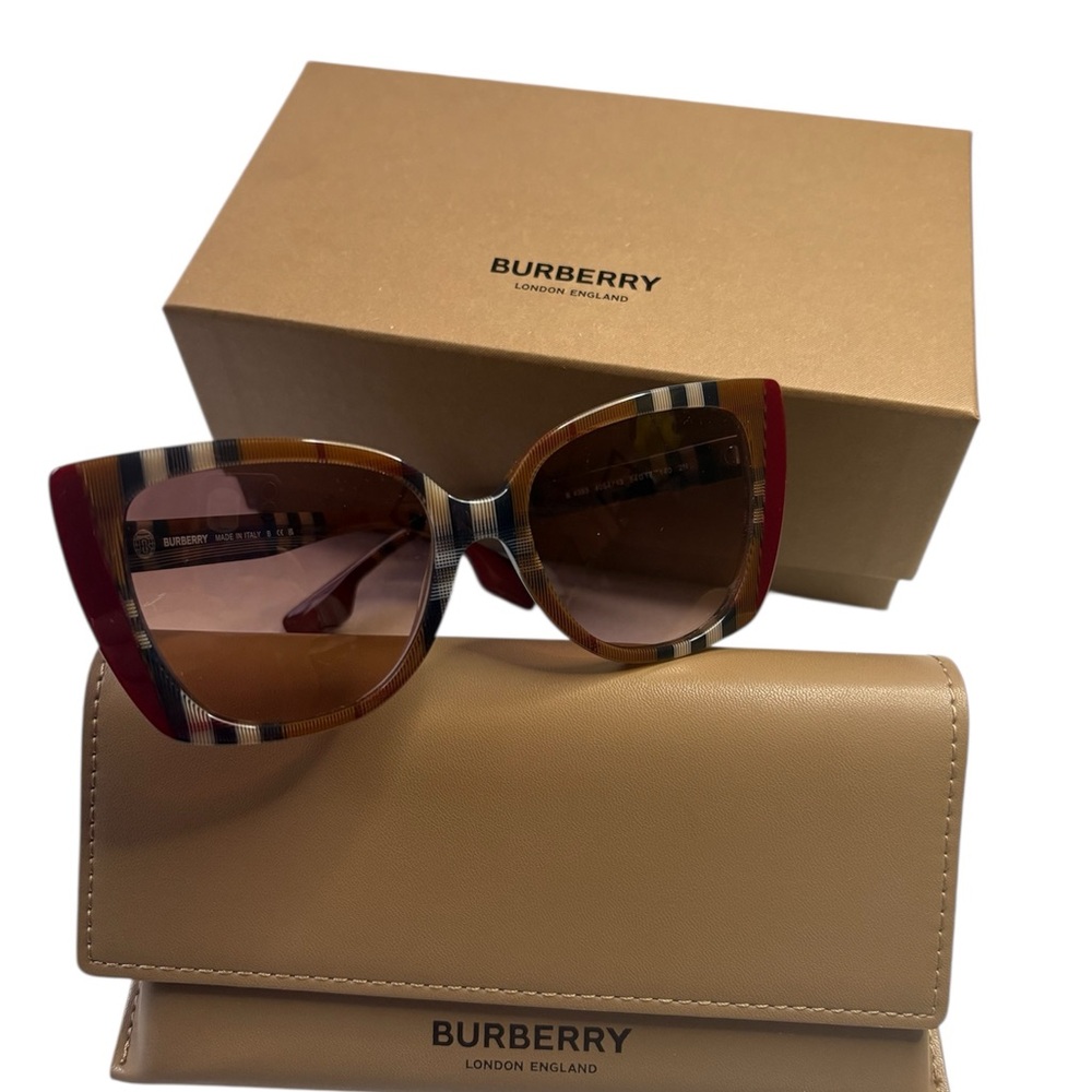 Burberry Cat Eye Sunglasses Tortoiseshell Check Brown Gradient Lens